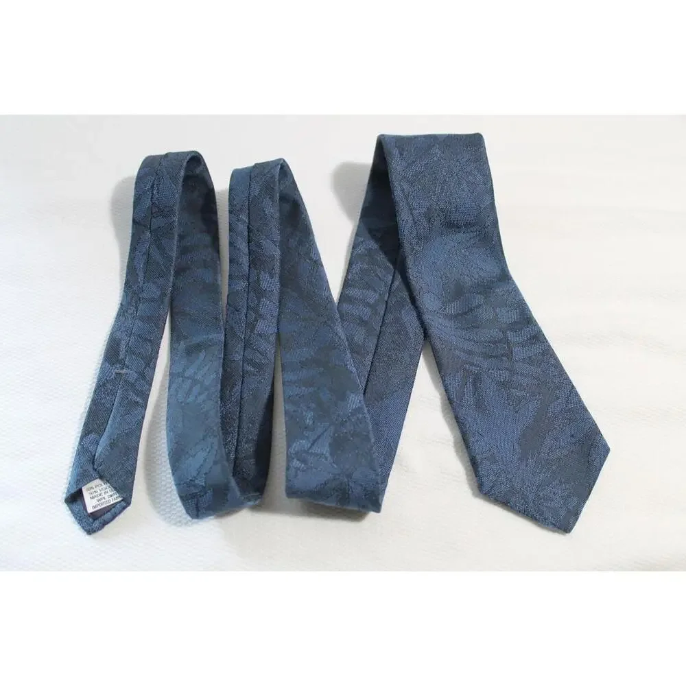 80s BUGLE BOY Hipster Skinny Boys Necktie, Blue Jacquard, 2.75 X 53